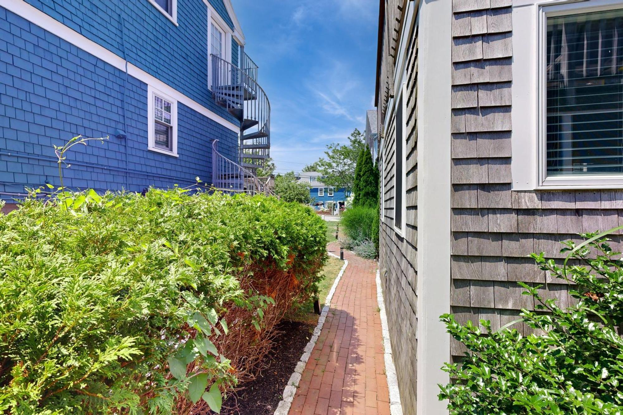 Long Pier Lodge Provincetown Exterior photo